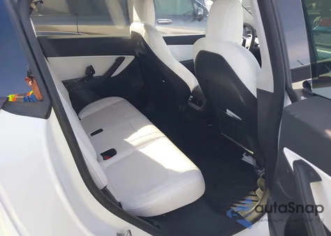 2022 Tesla Model Y Performance Dual Motor All-Wheel Drive from USA, damaged, VIN 7SAYGDEF1NF459603